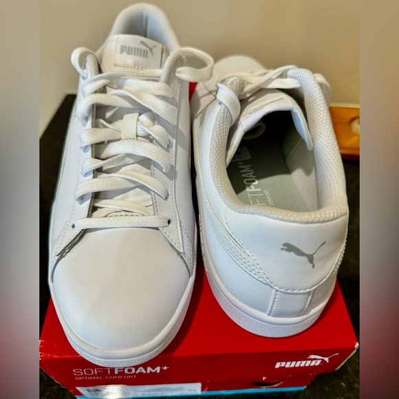 PUMA Men's White SoftFoam+ Sneakers Size 10.5 Brand New in original Box - Picture 1 of 9